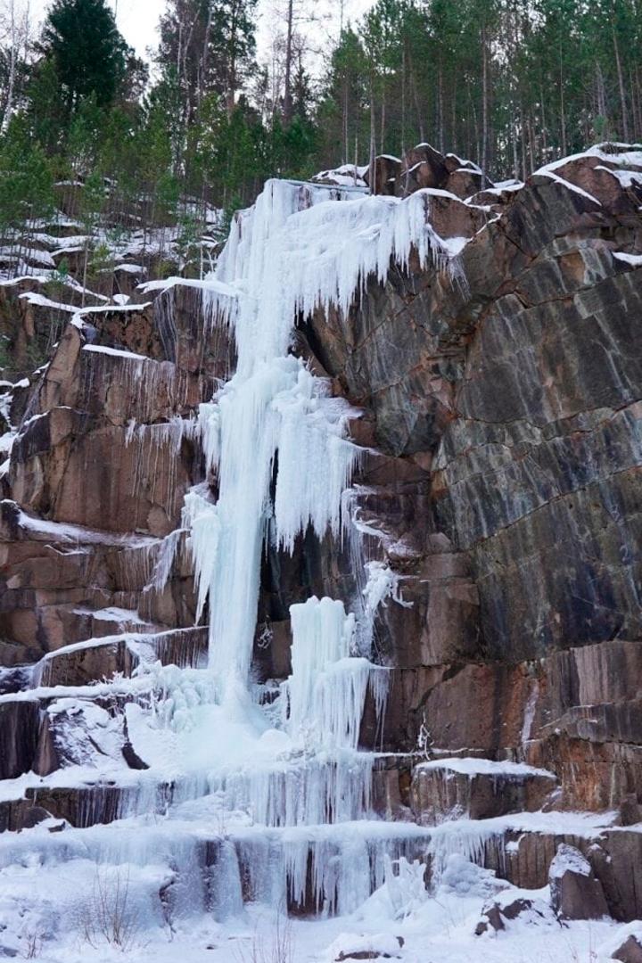 Водопад Ледяной