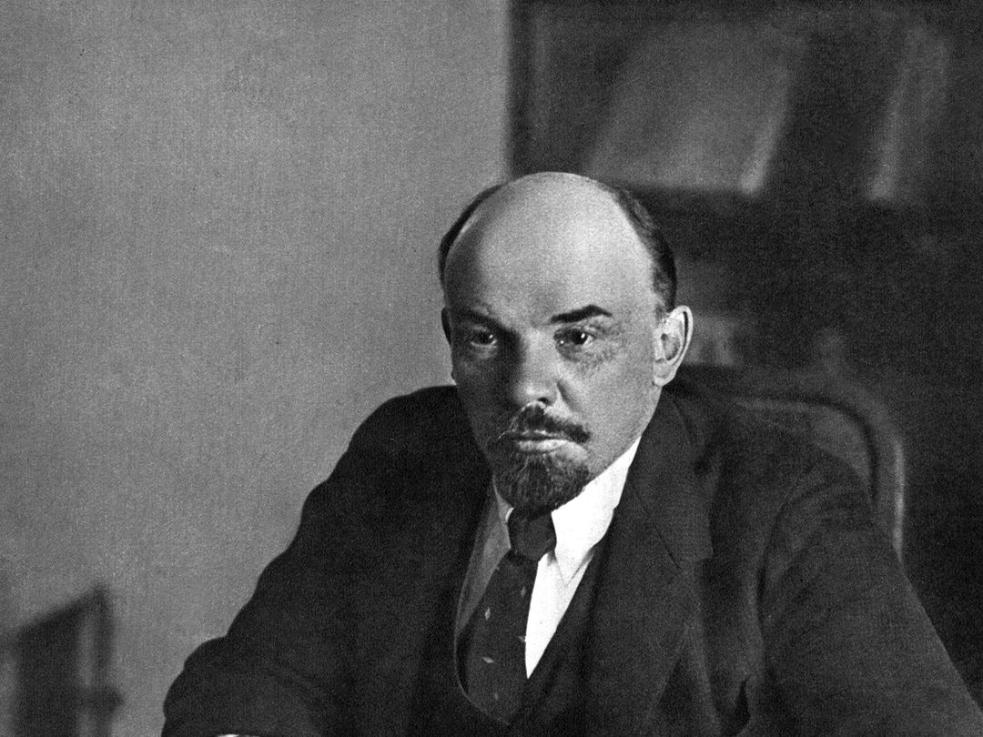 Постер: Ленин в Париже