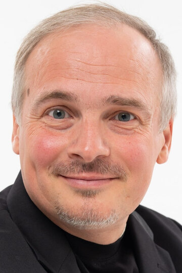 Дмитрий Тихонов