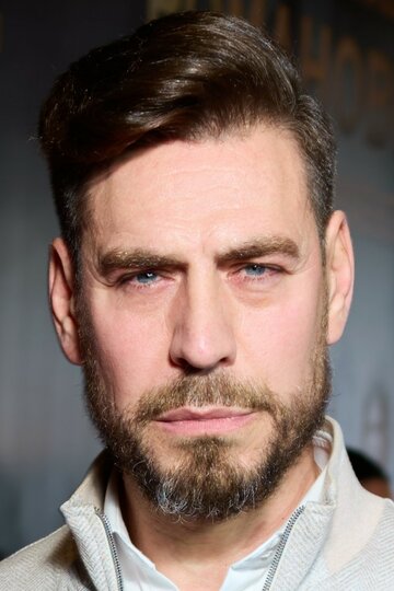 Дмитрий Дюжев